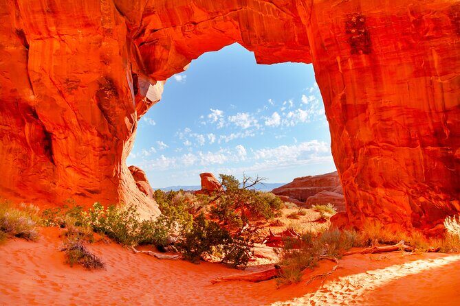 Arches National Park Hike Challenge: Tackle Devils Garden 7m Loop - Who Should Book This Devils Garden Challenge