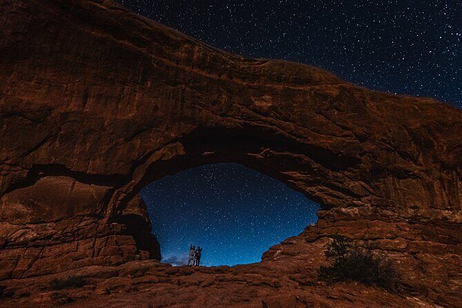 Astro-Photo, Hiking and Stargazing Tour in Arches National Park - Who this tour is best for (and who should reconsider)