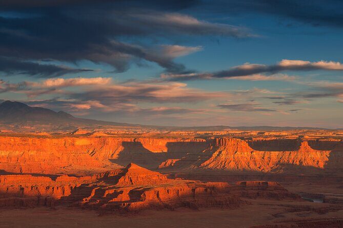 Canyon Country Sunset Helicopter Tour - 60 minutes - Quick hits: what makes this sunset flight special