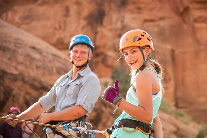 Canyoneering Morning Glory Arch - The hike in: varying terrain without turning into a slog