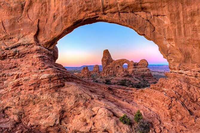 Day of Photography in Moab, Arches & Canyonlands - Dead Horse Point State Park: Viewpoints, Timing, and Easy Walking