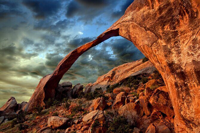 Discover The Best Of Moab In A Day: Arches Canyonlands Dead Horse - Canyonlands Overlooks: Green River, Shafer Canyon, and Mesa Arch