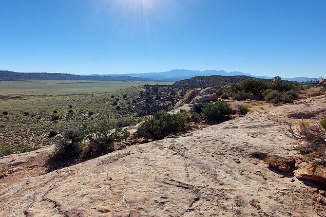 Discover The Hidden Arches: Solitaire Arches Hike & 4x4 Fun - Price breakdown and the real cost of doing the day right