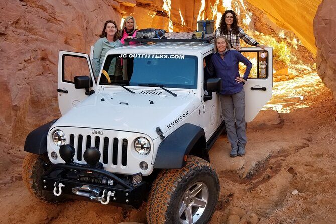 Do it like a local! Drive a canyon in the comfort of your personal SUV! - Key highlights to notice before you go