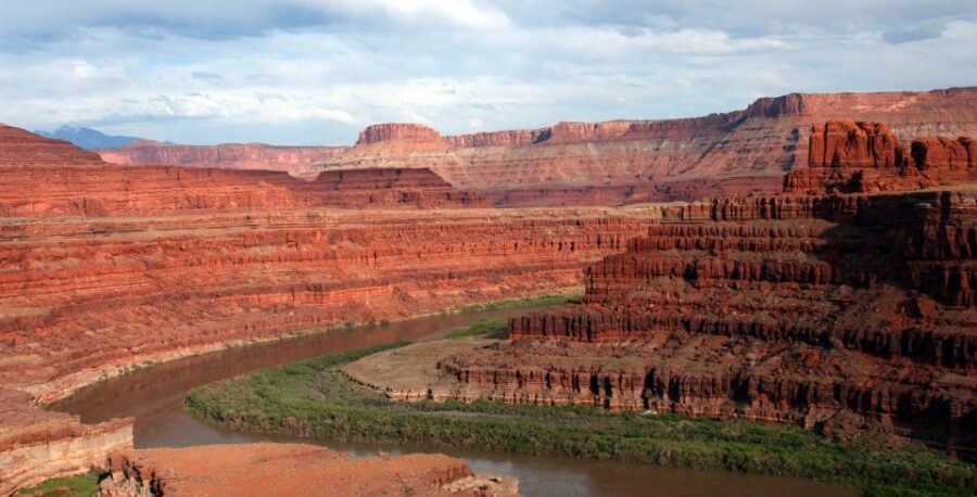 From Moab: Canyonlands 4x4 Drive and Colorado River Rafting - Quick Reasons This Tour Works So Well