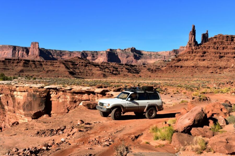 From Moab: Full-Day Canyonlands and Arches 4x4 Driving Tour - Driving, guide style, and how the day stays fun