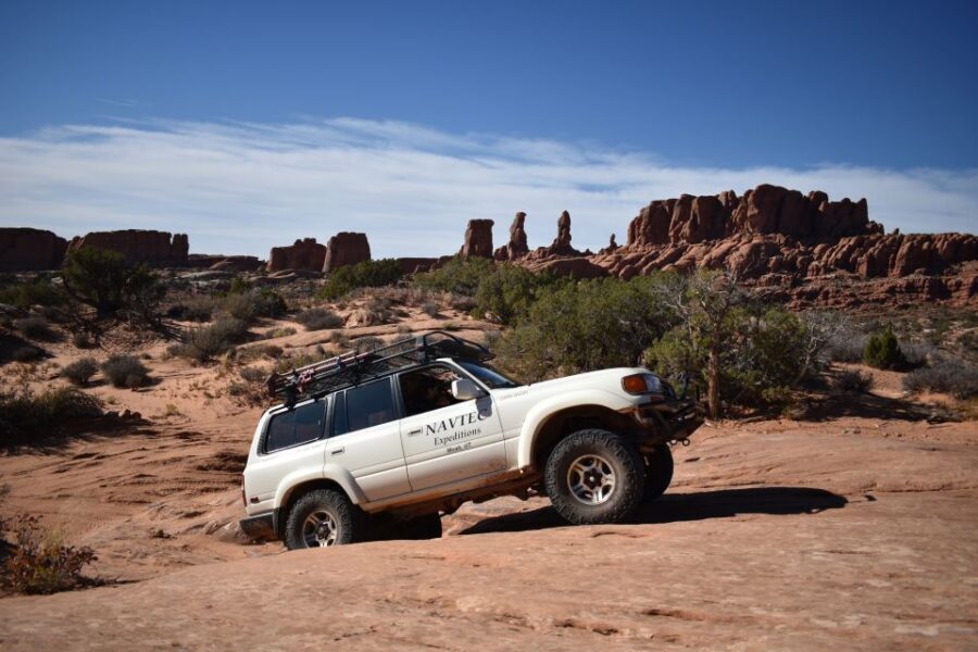 From Moab: Half-Day Arches National Park 4x4 Driving Tour - Why this half-day Arches 4x4 beats a simple drive