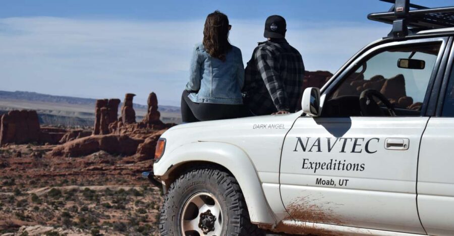 From Moab: Half-Day Arches National Park 4x4 Driving Tour - Price and value: $196 for 4 hours, plus the park entrance fee