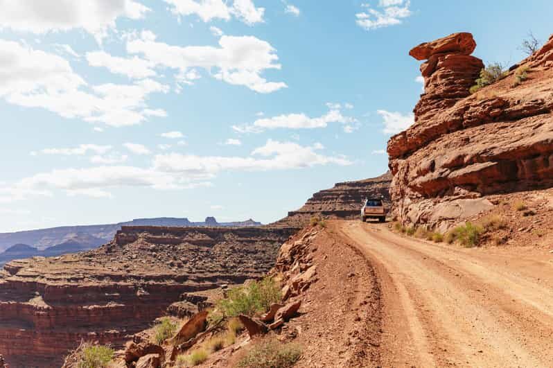 From Moab: Sky District Canyonlands National Park 4x4 Tour - Moab pickup and the warm-up drive along the Colorado River