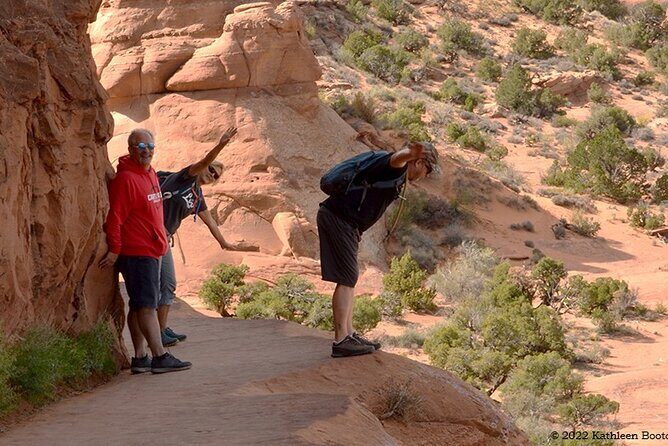 Half Day Private Arches National Park Guided Tour - Camera Time and What to Wear
