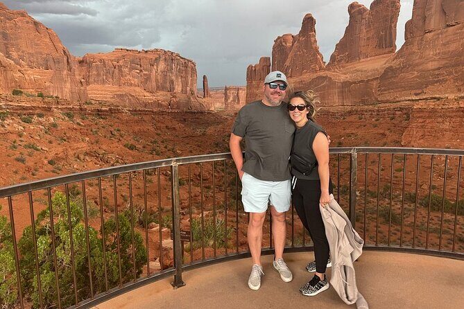 HIGHLY RATED Arches National Park Sightseeing Tour From Moab Utah - Lower Delicate Arch Overlook: the iconic arch seen at distance