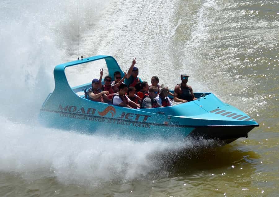 Moab: 2-Hour New Zealand style Adventure Jet Boat Tour - The scenery: red rock cliffs, hidden canyons, and close-up desert drama