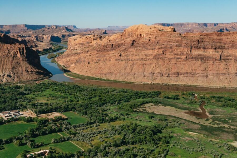 Moab: Backcountry Arches Helicopter Tour - Your 30 minutes in the helicopter: price, value, and how to judge it