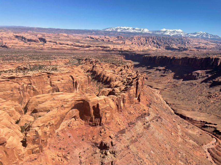 Moab: Canyon Country Sunset Helicopter Tour - Why Canyon Country at Sunset Feels Like a Different World