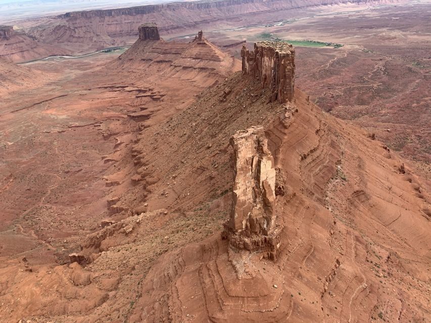 Moab: Canyon Country Sunset Helicopter Tour - Getting There: Canyonlands Field Airport and What to Expect