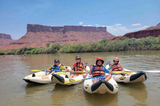 Moab Half Day Kayaking Trip - Colorado River - Kayaking vs. Rafting Pace: Why You Might Wait for the Group