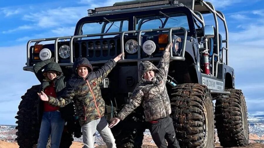 Moab: Hell's Revenge "Beast" 4x4 Adventure Tour - Getting ready: what to wear and bring