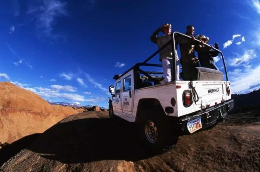 Moab: Hell's Revenge Hummer Adventure - Stops and timing: how the day is structured