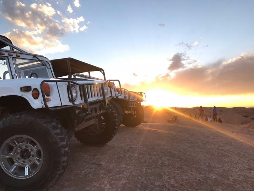 Moab: Hell's Revenge Hummer Adventure - Guides, safety equipment, and that “fun but controlled” feel