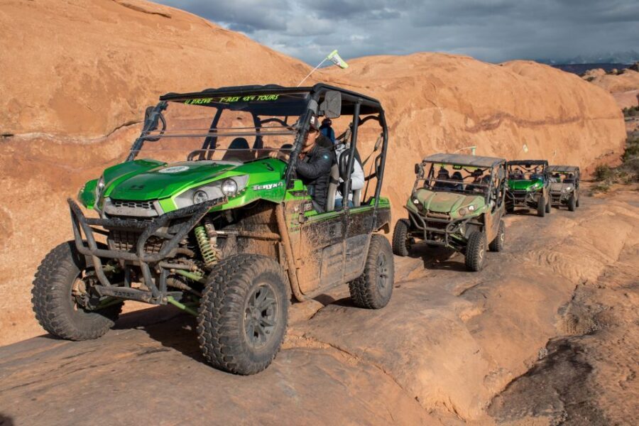 Moab: Hell's Revenge UTV 4x4 Guided Adventure - Colorado River finale and La Sal Mountains sightseeing