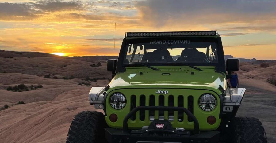 Moab Jeep Tour - What makes the driving feel different: obstacles and a guide-led pace