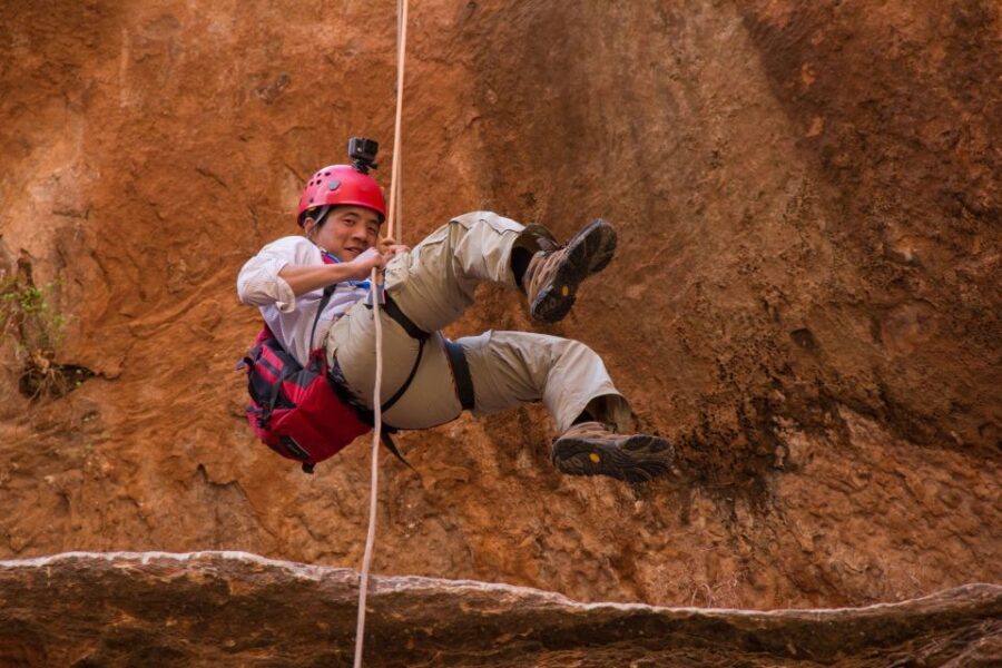 Moab: Morning or Afternoon Half-Day Rappelling Tour - Dad Gum Canyon and That 200-Foot Rappel