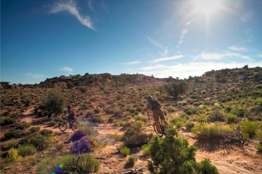 Moab: Mountain Bike Half Day Tour - What to pack: bikes, helmet, snacks are handled; water is on you