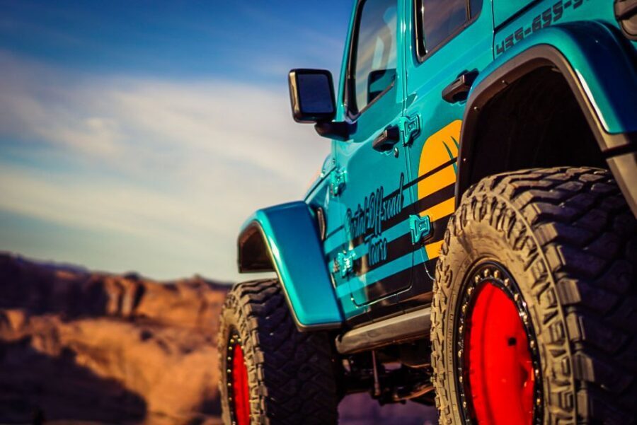 Moab: Off-Road Hell's Revenge Trail Private Jeep Tour - Getting picked up in Moab and settling into the ride