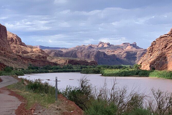 Moab Private Petroglyph Scenic Tour - Moab Petroglyphs by UTV: What This Tour Feels Like