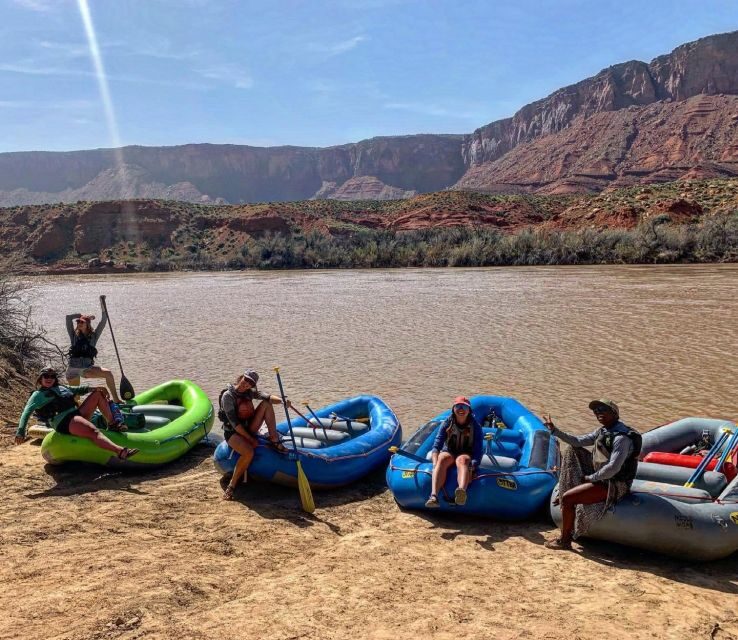 Moab: Whitewater Rafting on the Colorado River - Meeting at Paddle Moab and the drive up HWY 128