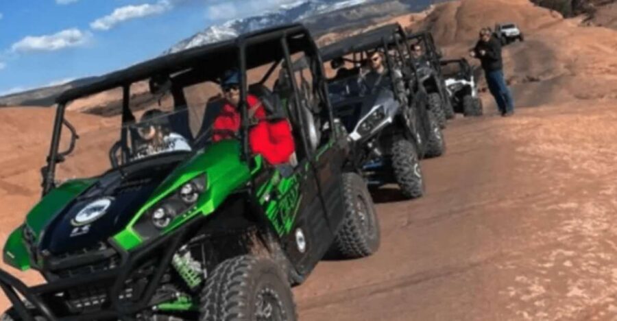 Moab: You Drive Guided Hell's Revenge UTV Tour - Meeting spot and first 20 minutes: where the tour becomes real