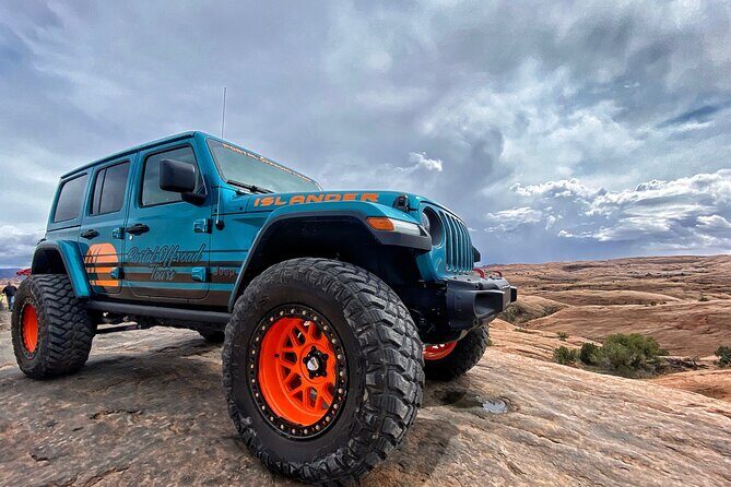 Off-Road Private Jeep Adventure in Moab Utah - Why Hell’s Revenge Feels Like Moab at Full Speed