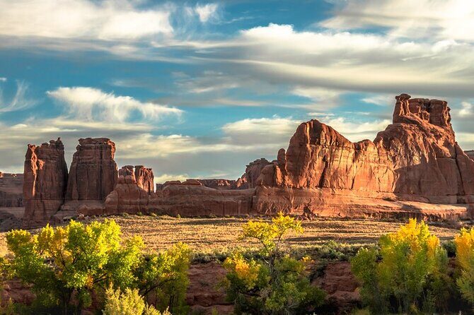 Private Guided Hike in Arches National Park - Getting to Arches from Moab: pickup, the meeting point, and less hassle
