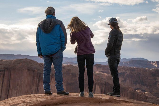 Private Guided U-Drive 4x4 Tour on World Famous Hell’s Revenge - Timing in Moab: why a morning slot can be smarter