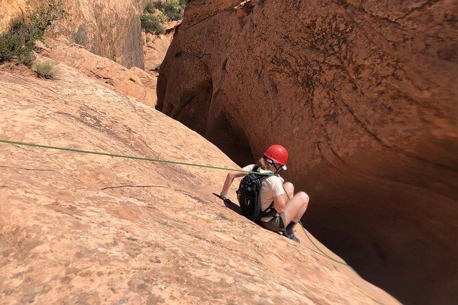 Private Half-Day Canyoneering Tour in Moab - What to Bring: Closed-Toe Shoes, Snacks, and Water Volume