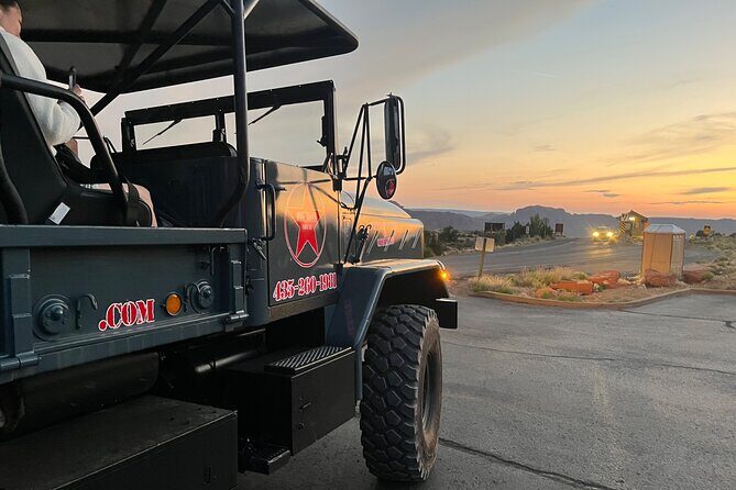Sunset Tour, Moab, Off-road and Scenic Backcountry - Off-Road Scenery and Higher-Ground Viewing During Sunset