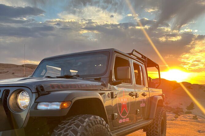 Sunset Tour, Moab, Off-road and Scenic Backcountry - Dinosaur Tracks: How to Make This Moment Count
