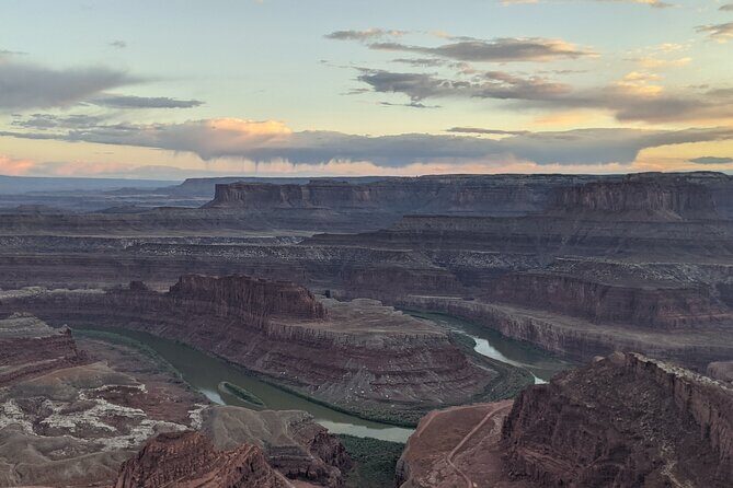 Unique Secluded Sunset In Moab: Canyonlands by 4x4 & Hike - Why this Canyonlands sunset tour feels special from Moab