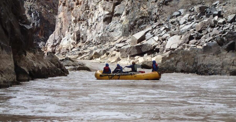 Westwater Canyon: Colorado River Class 3-4 Rafting from Moab - Before the Rapids: Views, Wildlife, and Canyon Geology