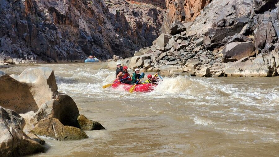 Westwater Canyon: Colorado River Class 3-4 Rafting from Moab - Guides Make or Break the Day (and You’ve Got Options)