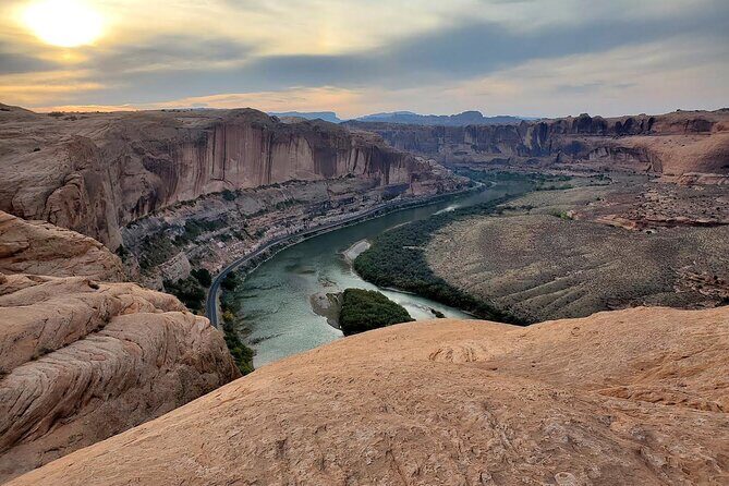 You-Drive 4x4 UTV Adventure–Hell’s Revenge & Fins N’ Things, Moab - Guides Make or Break It: Safety, Coaching, and Moab Stories